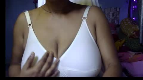 Mahi online show from 07/07/26, 04:15
