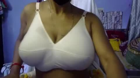 Mahi online show from 07/21/26, 04:26
