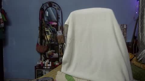 Mahi online show from 07/23/26, 01:58