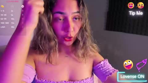 Mia  monday to saturday 6pm to 9pm time Colombia online show from 09/11/25, 11:49