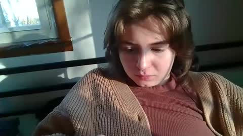 Snapshot of miss_miseryxo chatting on 12/27/24, 01:39 bri online show from 12/27/24, 01:39