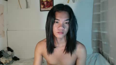 miss_miya03 online show from 09/26/25, 12:42