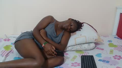 Snapshot of miss_monroee chatting on 03/21/26, 11:41 monroe online show from 03/21/26, 11:41