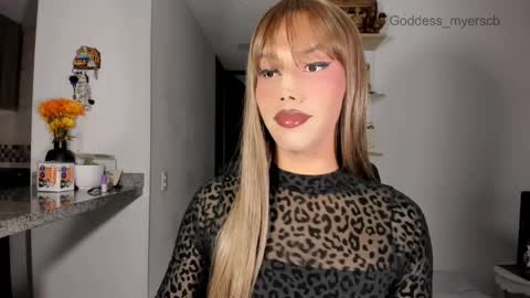 Goddess Myers  thumb up is important for me kisses  online show from 09/11/25, 10:59