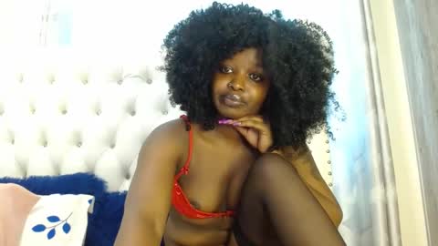 Snapshot of miss_nara chatting on 12/22/24, 09:44 Eve online show from 12/22/24, 09:44