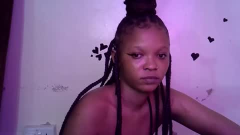 miss_rihanna2 online show from 01/12/26, 06:46