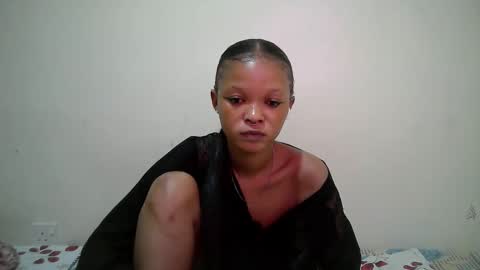 miss_rihanna2 online show from 05/04/26, 08:54