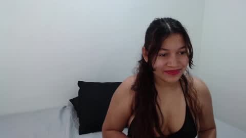 Snapshot of miss_rose1 chatting on 12/18/24, 11:24 ROS online show from 12/18/24, 11:24