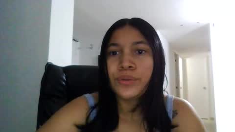 Snapshot of miss_rose1 chatting on 01/11/26, 01:21 ROS online show from 01/11/26, 01:21