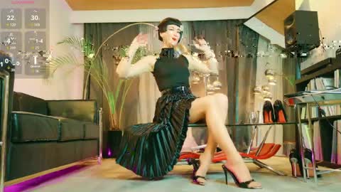 Snapshot of miss_satori_rose chatting on 05/13/26, 12:19 Satori Rose online show from 05/13/26, 12:19