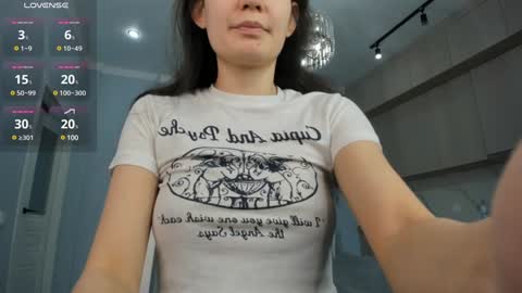 Miss shine  online show from 12/24/24, 04:44