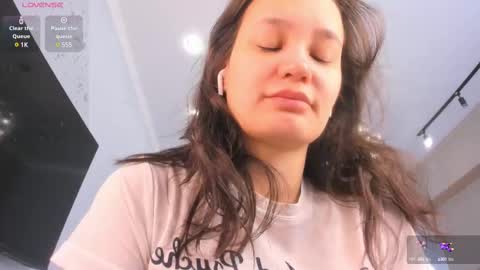 Miss shine  online show from 02/12/25, 05:26
