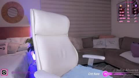 Sofia Alvarez online show from 12/11/24, 10:47