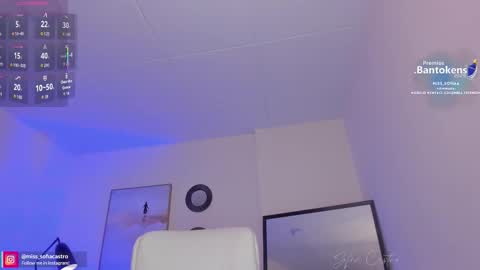 Sofia Castro online show from 10/16/25, 01:23