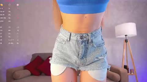 Spider girl Help me reach 10 likes online show from 06/22/26, 12:24