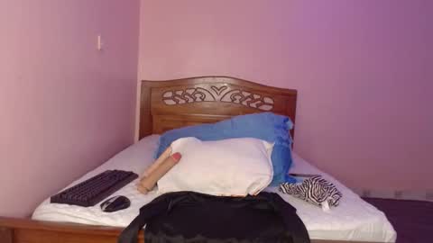 Snapshot of miss_staceyy chatting on 10/22/25, 04:57 Stacey online show from 10/22/25, 04:57