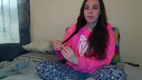Bella online show from 04/28/26, 03:50