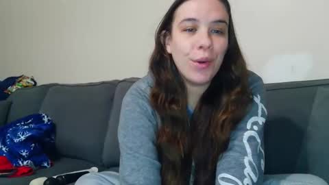 Bella online show from 06/03/26, 02:19