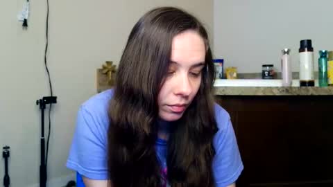Bella online show from 06/05/26, 03:02