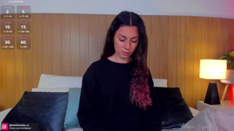 Adara Lpez online show from 02/17/25, 11:55