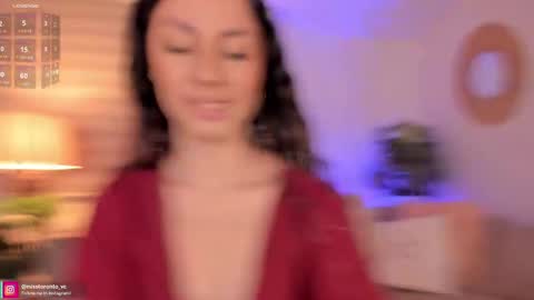 Adara Lpez online show from 03/06/25, 12:41