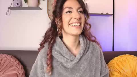 Adara Lpez online show from 09/24/25, 01:09