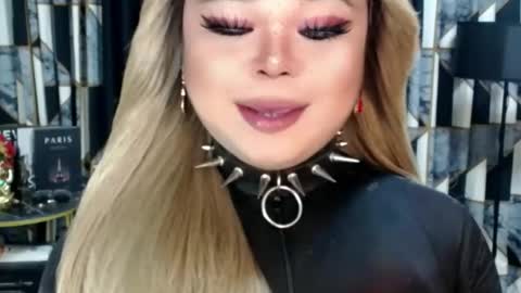 Tyra Davenport online show from 10/25/25, 08:55