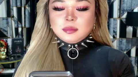 Tyra Davenport online show from 10/26/25, 04:40