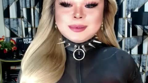 Tyra Davenport online show from 11/02/25, 04:53