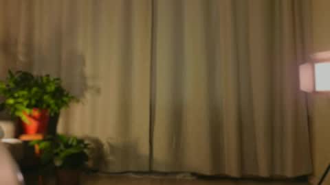 miss_ur_kiss online show from 05/28/26, 01:41