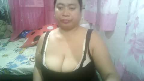miss v0lcan0 online show from 09/12/25, 12:44