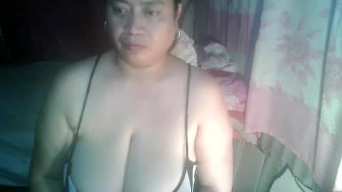 Snapshot of miss_v0lcan0 chatting on 11/27/25, 11:34 miss v0lcan0 online show from 11/27/25, 11:34