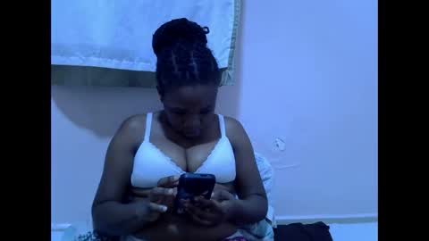 Snapshot of miss_velour chatting on 03/19/26, 07:07 miss_velour online show from 03/19/26, 07:07
