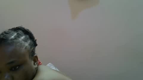 Snapshot of miss_velour chatting on 04/15/26, 08:10 miss_velour online show from 04/15/26, 08:10