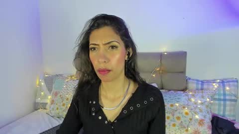 Miss Veronica online show from 02/18/25, 12:06