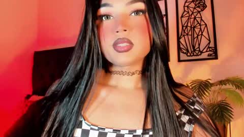 miss_zz online show from 12/19/25, 05:20