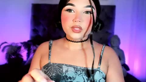 miss_zz online show from 05/11/26, 01:55
