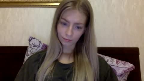 Alli not bb not babe not baby online show from 12/06/24, 08:48