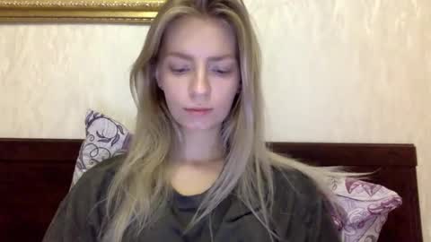 Alli not bb not babe not baby online show from 12/06/24, 09:35