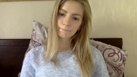 Alli not bb not babe not baby online show from 12/09/24, 08:22
