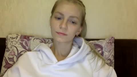Alli not bb not babe not baby online show from 12/11/24, 09:01