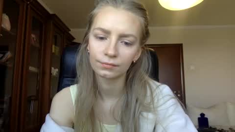 Alli not bb not babe not baby online show from 12/16/24, 12:38