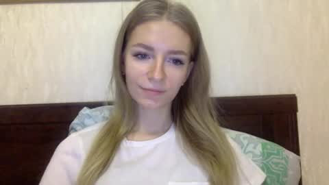 Alli not bb not babe not baby online show from 12/18/24, 10:57