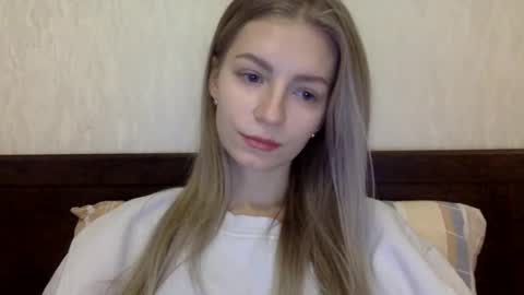 Alli not bb not babe not baby online show from 02/17/25, 01:04