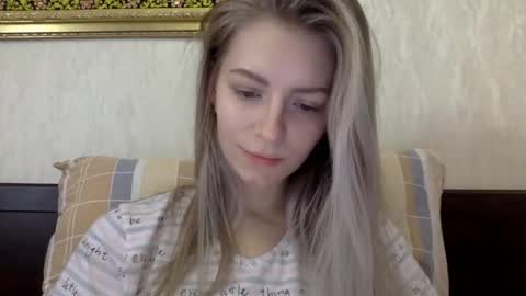 Alli not bb not babe not baby online show from 02/17/25, 07:15