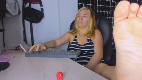 missalmafenix online show from 05/21/26, 11:39