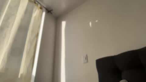 Snapshot of missameliah chatting on 11/27/25, 11:56 Ameliahs online show from 11/27/25, 11:56