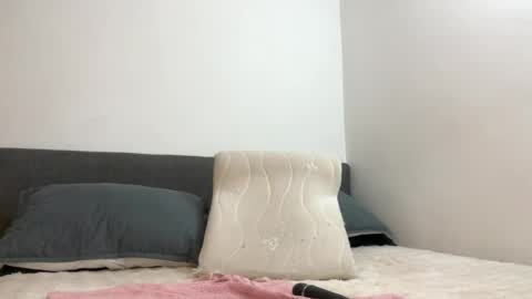 Snapshot of missameliah chatting on 05/05/26, 12:35 Ameliahs online show from 05/05/26, 12:35