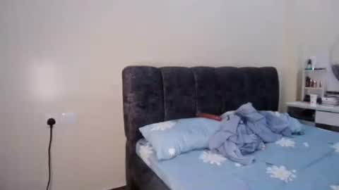 callmebaby online show from 07/23/26, 03:43