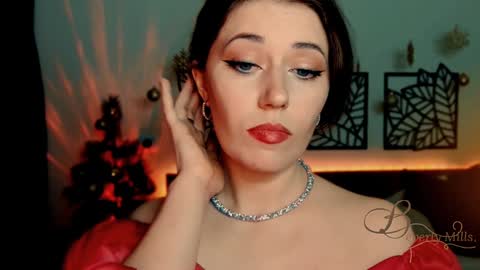 Snapshot of missbeverlymills chatting on 01/04/25, 06:19 The divine Beverly online show from 01/04/25, 06:19